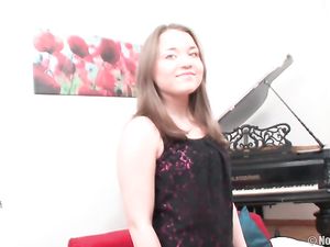 Cutie Models Her Curvy Body And Sucks His Dick