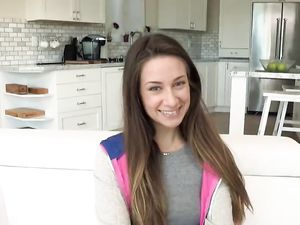 Blowjob And Cunt Filling With A Brunette Princess