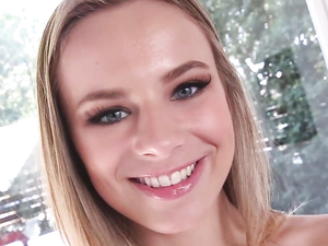 Hot Naked Babe Jillian Janson Sucks Dick In POV